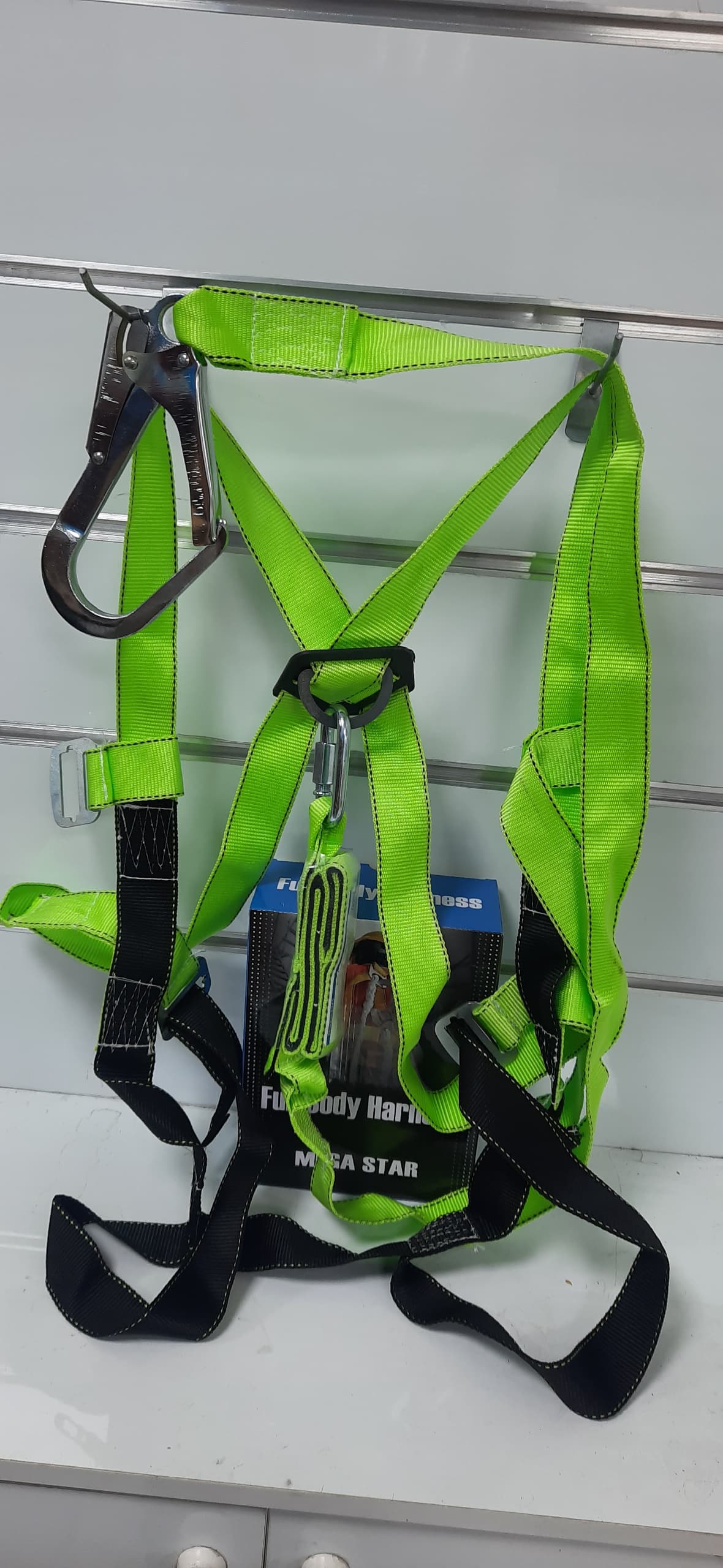 کمربند شورتی شوگ گیر دار مگا استار